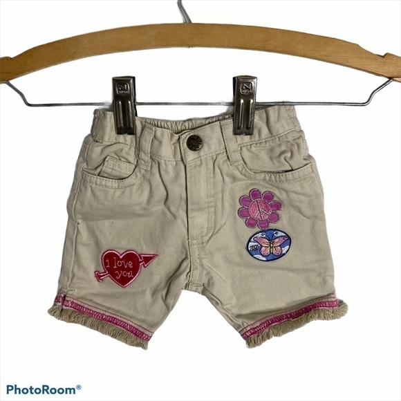 Children’s Place Patch Frayed Hem Shorts 6-9 mos - Picture 1 of 3